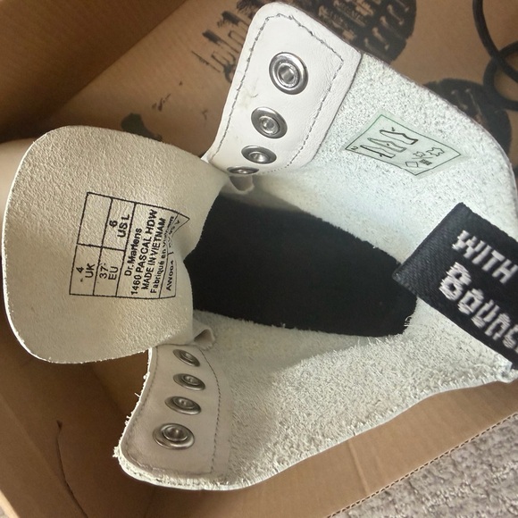 Dr. Martens White Boots with Black Lining - Picture 2 of 4